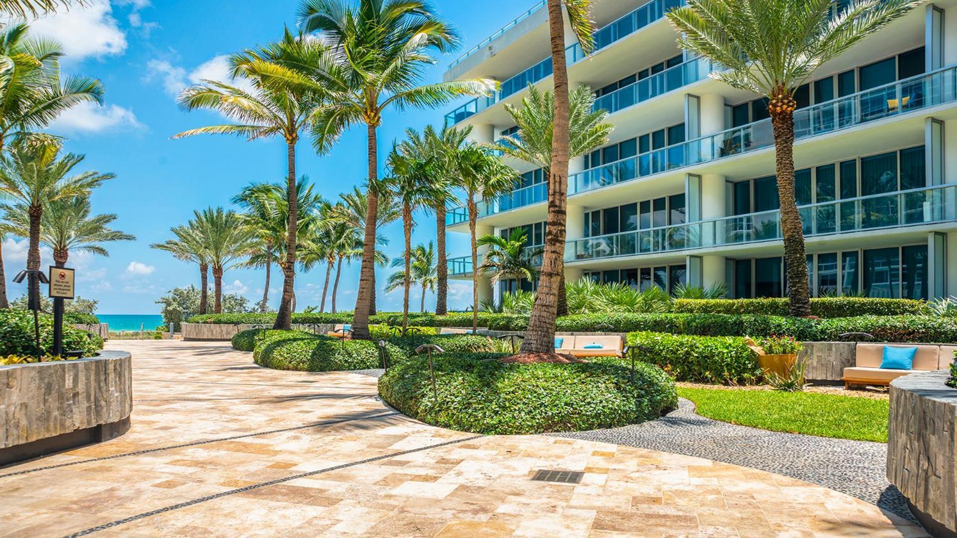 1 Bedroom Private Residence At Carillon Miami Resort -911 Miami Beach Exterior photo